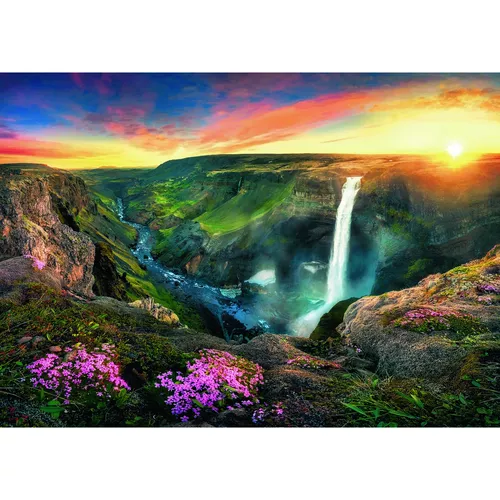 Trefl Puzzle Wodospad Háifoss w Islandii, 2000 elementów